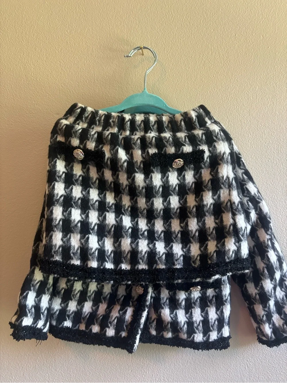 Lola + The Boys classic houndstooth
